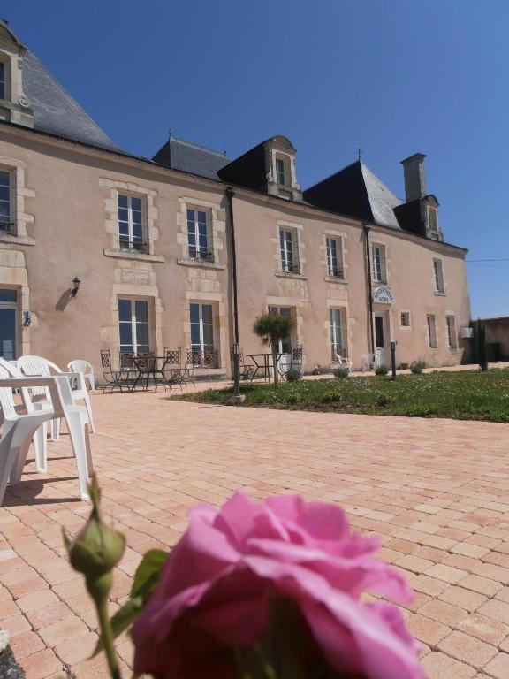 Chateau Sainte-Marie Dompierre-sur-Charente Exterior photo