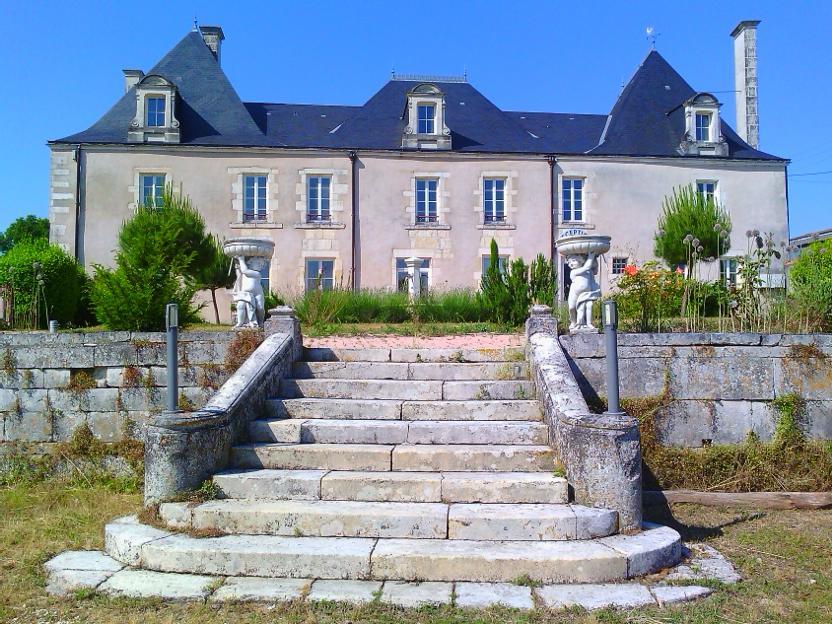 Chateau Sainte-Marie Dompierre-sur-Charente Exterior photo